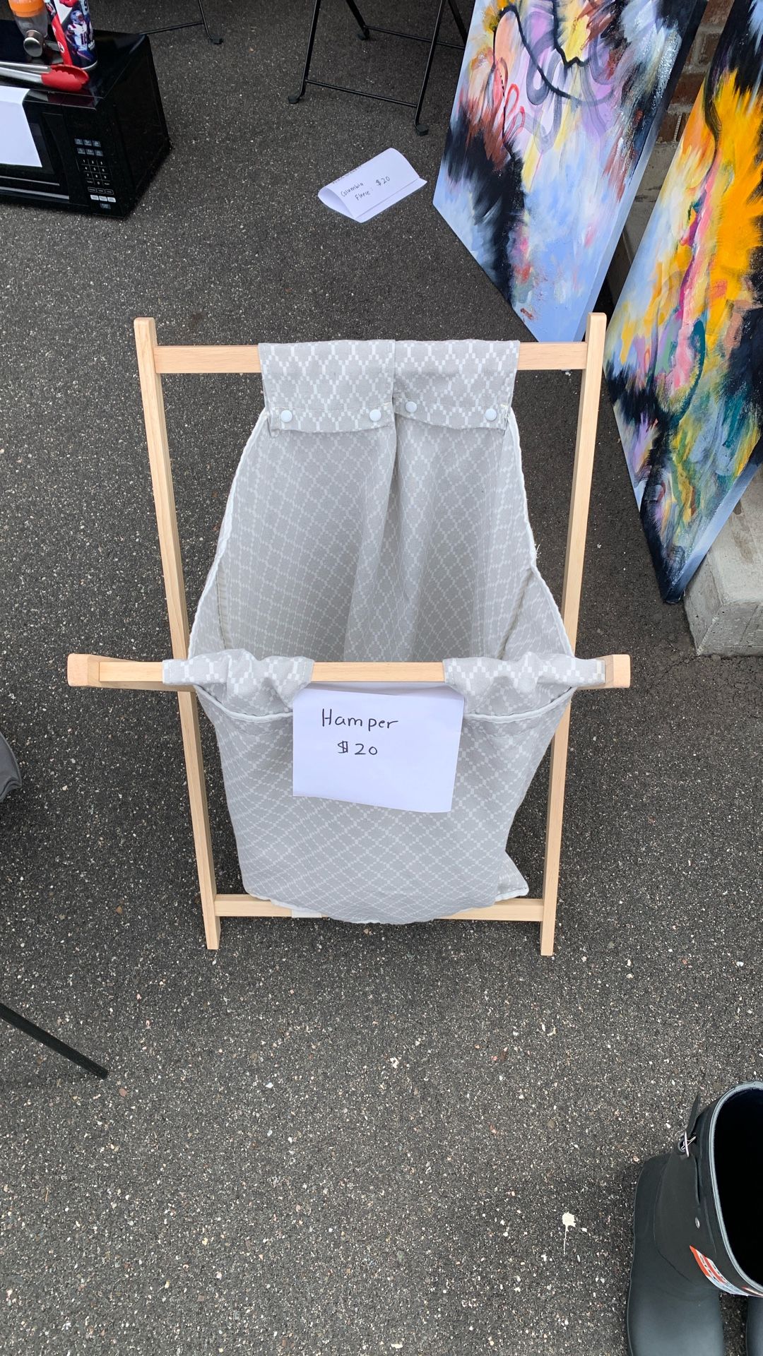 Hamper