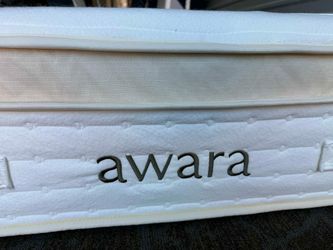 Awara, Premier Luxury Hybrid Mattress, Queen, Like New