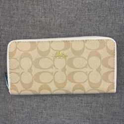 Coach Wallets Large