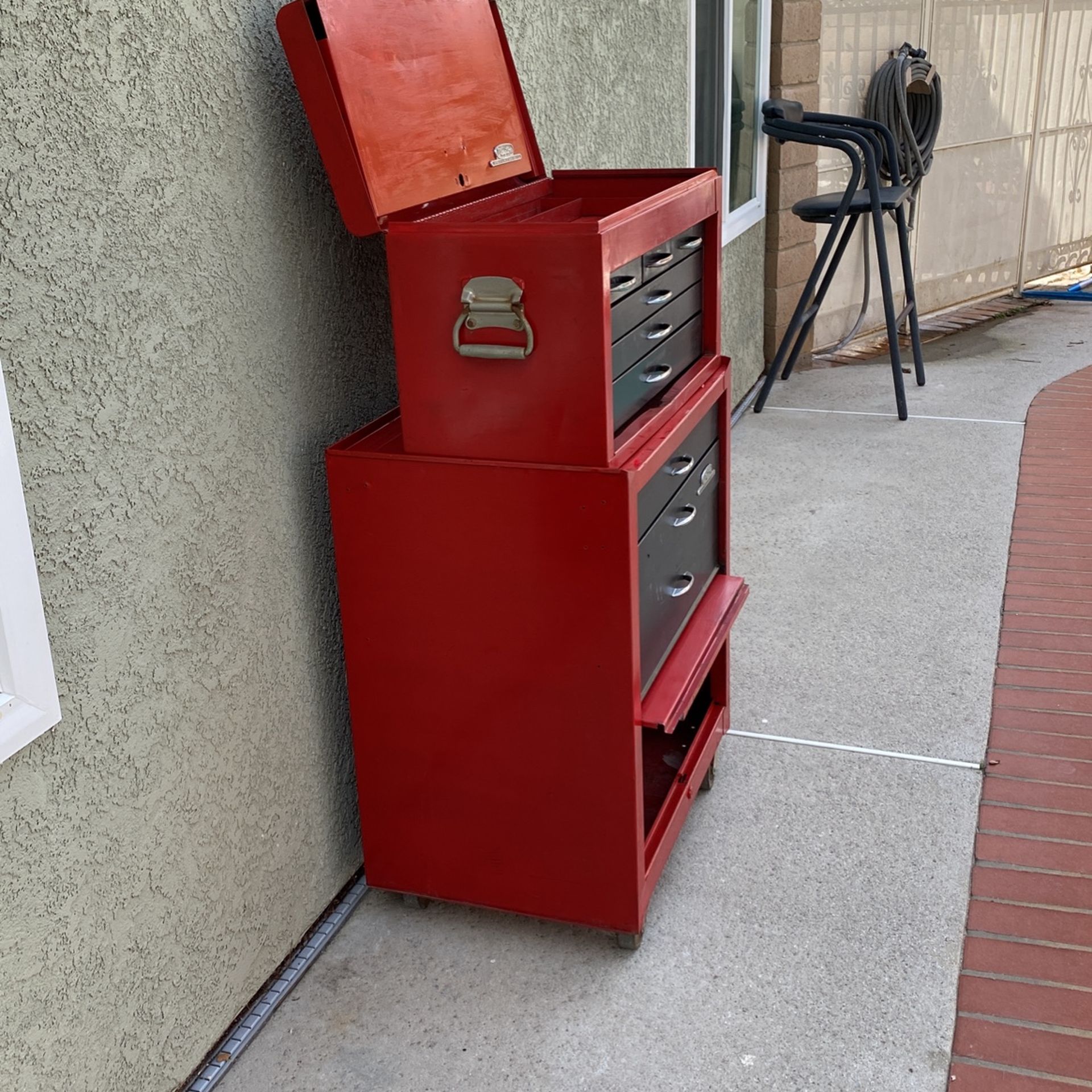 Vintage Dayton Rolling Tool Box Chest Combo Toolbox for Sale in Rancho Cucamonga, CA
