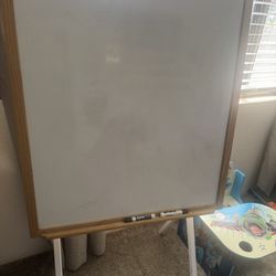 Adjustable White Board