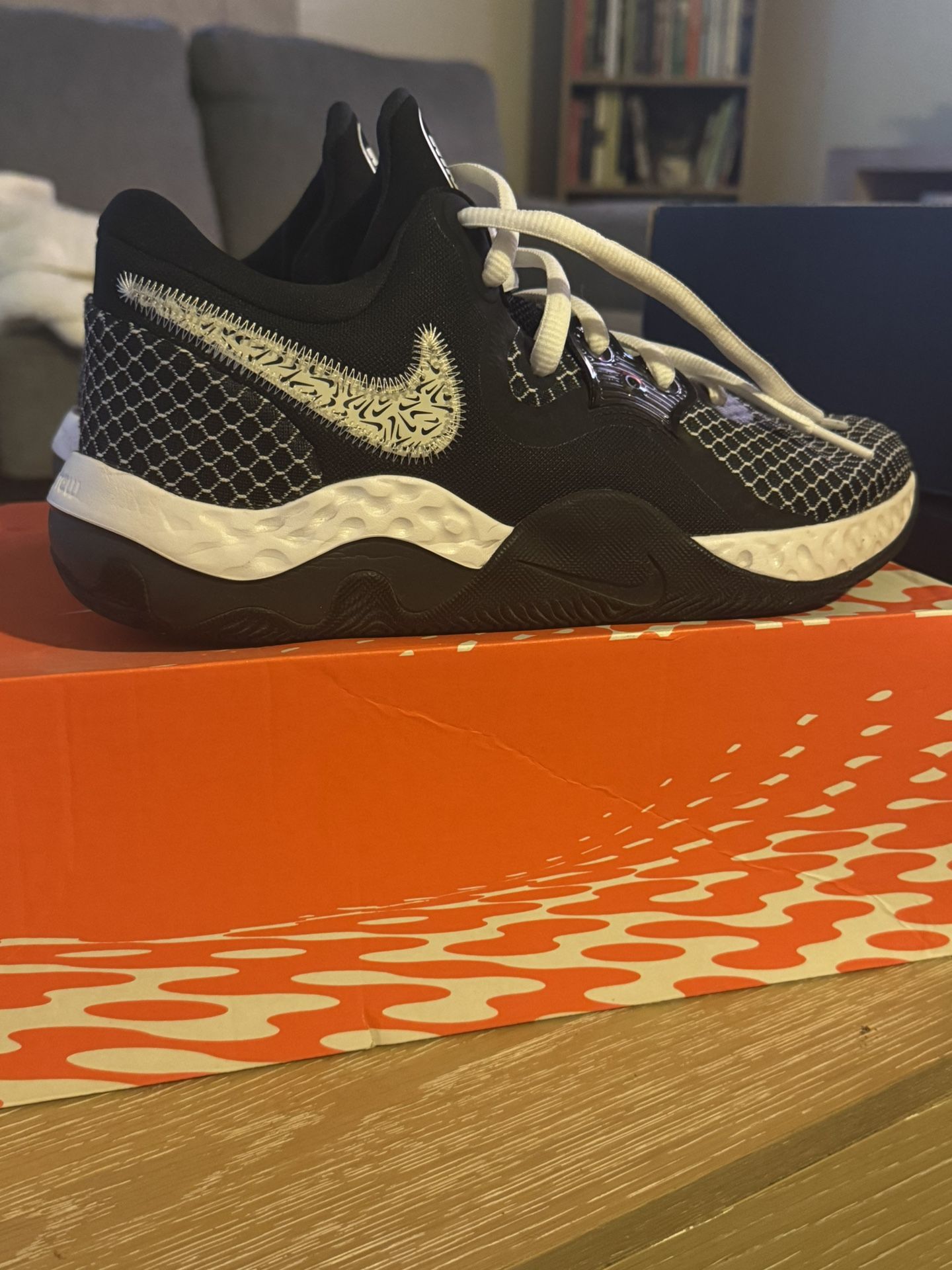 Nike Renew Elevate 2 Men Size 10.5