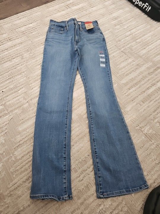 Levi's Women's 725 High Rise Bootcut Jeans - 28W x 32L - Total Freedom