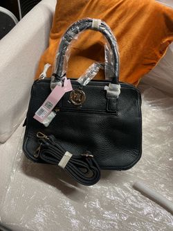 MU purse, brand new