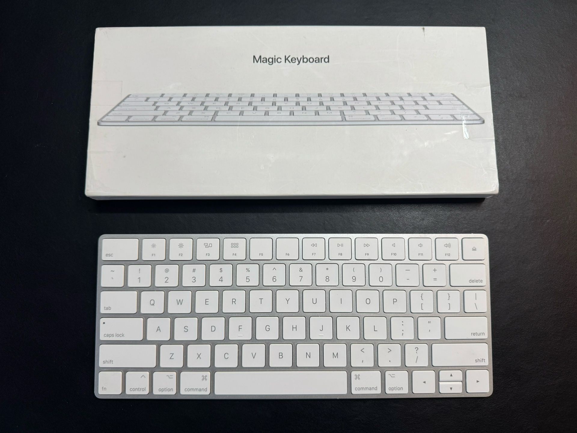 Apple Magic Keyboard - Compatible with all new devices