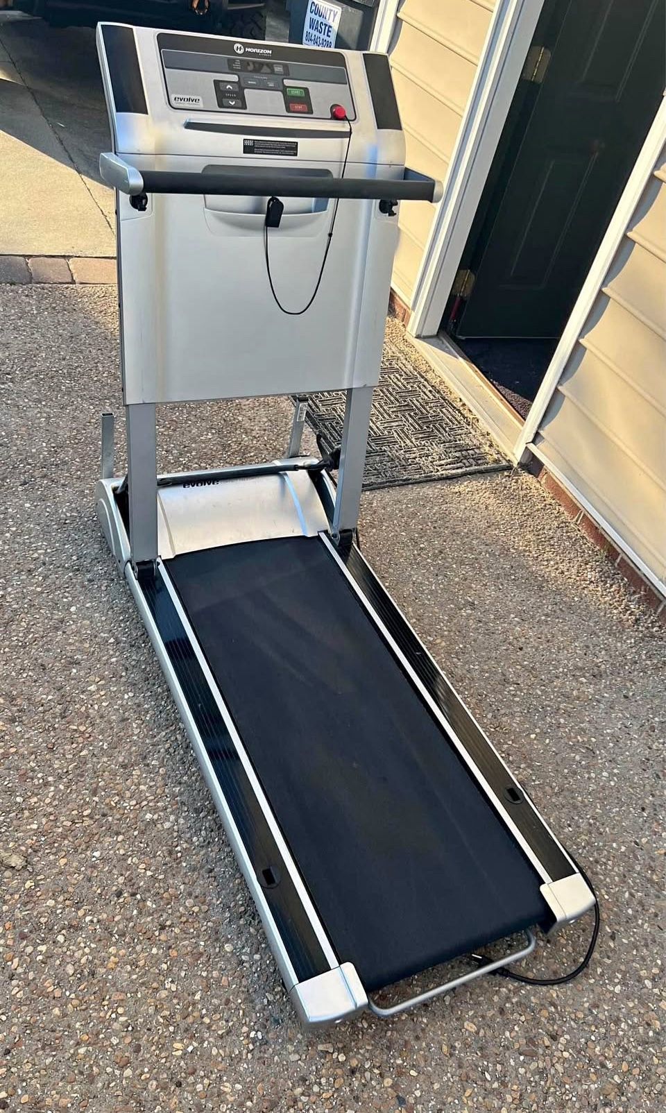Horizon Fitness Evolve SG Compact Foldable Treadmill