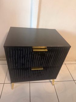 Furniture Set for Sale – 7 Pieces!