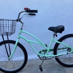 Beautiful. Electra Women’s. Cruiser Bike. 24 Inch Wheels 