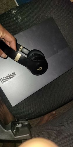 Beats Solo 4