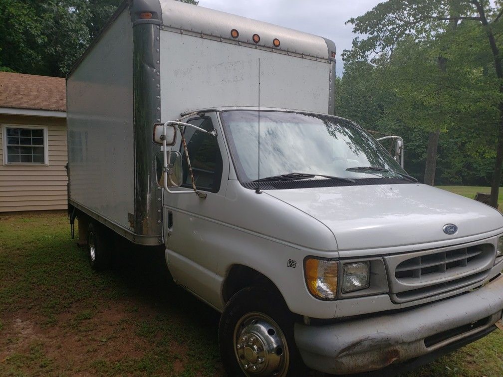 1998 Ford E-350