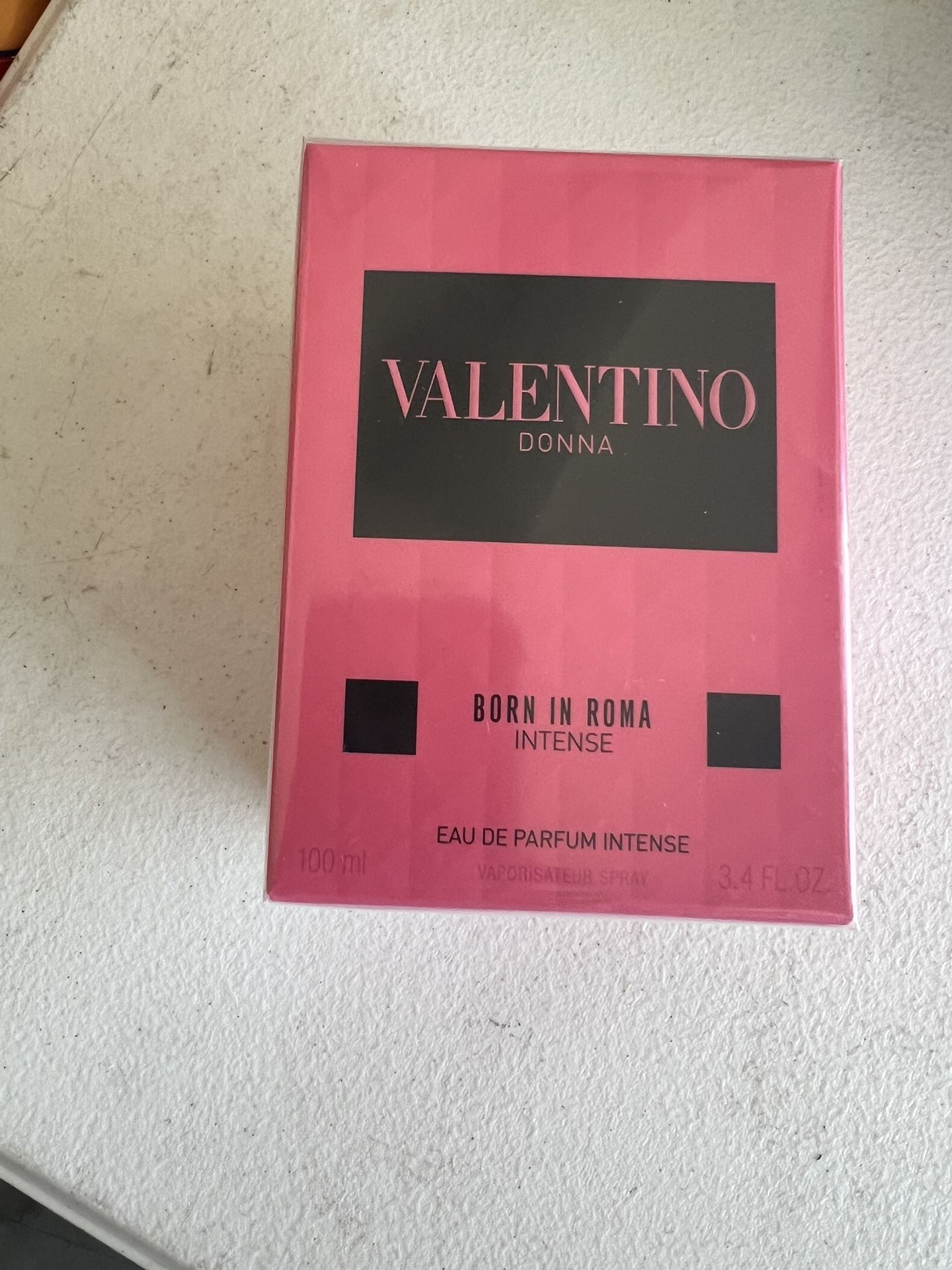 Valentino Born In Roma Intense Perfume
