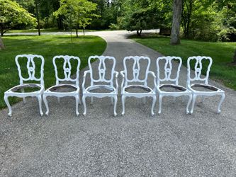 Set of 6 white solid wood French style dining room chairs (4 side chairs, 2 arm chairs)
