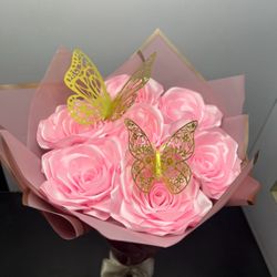 Hermoso Ramo De Rosas Eternas