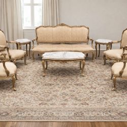 Victorian Style Furniture 