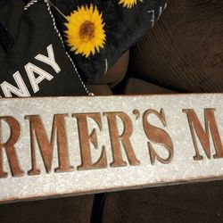 Metal  Sign