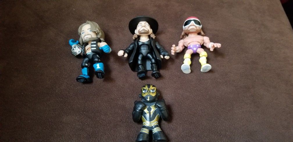 Wwe The Loyal subjects Mini Toy Lot.