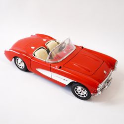 9" Chevrolet Corvette 1957 Diecast Model Car Toy Burago