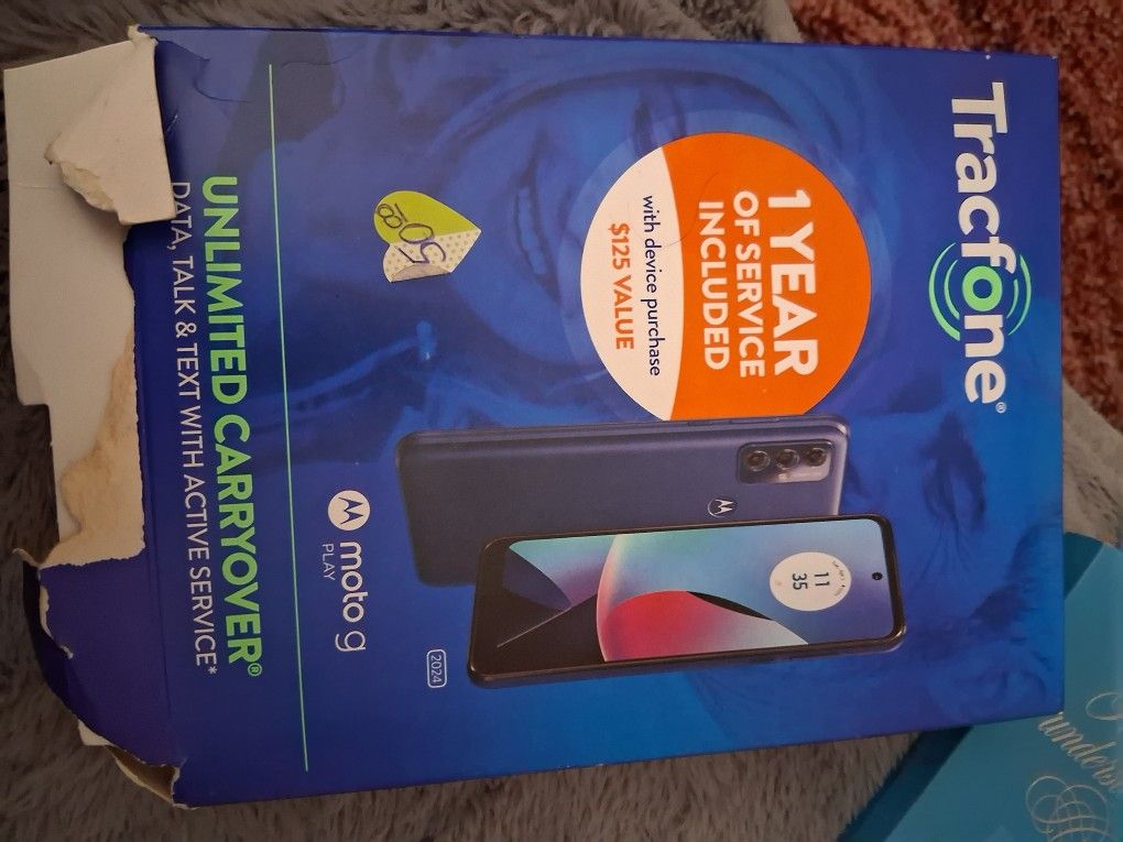 Walmart Prepaid Trac-fone New With 1 Year Subscription