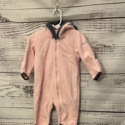 Baby girl Columbia Soft Pink Baby Footie size 6-12 months 
