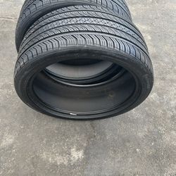 2. Tires. 265. 35. 20. Continental Procontac
