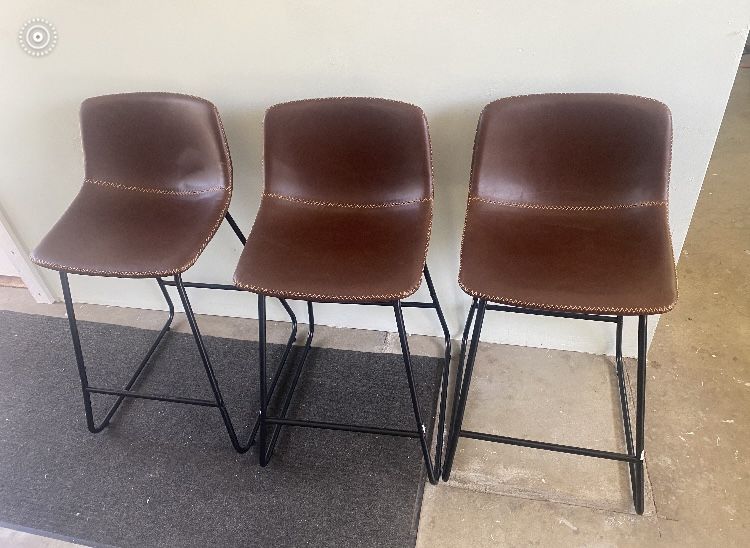 Lue Bona Bar Stools