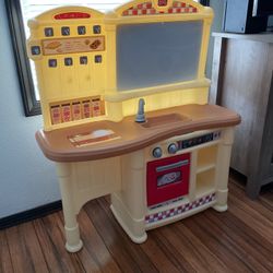 Kids Kitchen