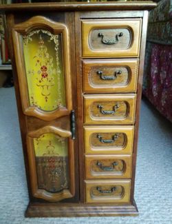 Jewelry Box