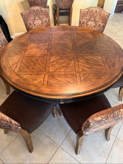 Table with 6 Chairs