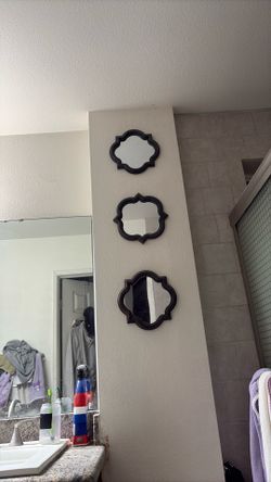 framed mirror set