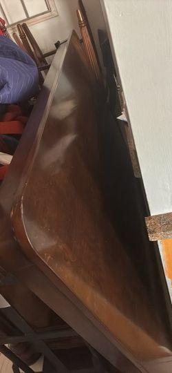 Wooden dinning room table