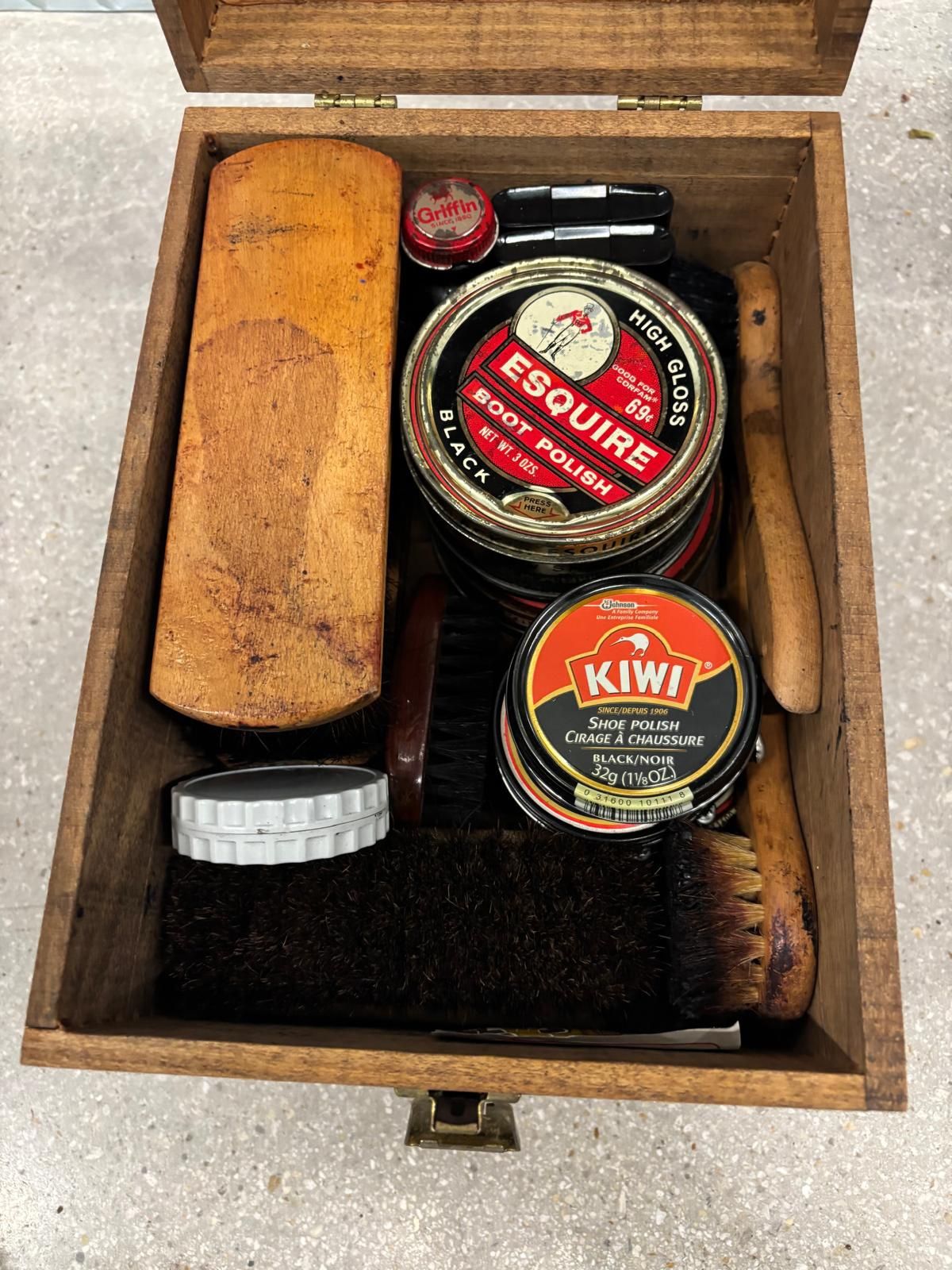 Kiwi wooden brown, 1970’ vintage shoe shine  accessory box with all with all accessories included
