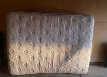 Queen Size Mattress