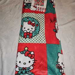Hello Kitty Christmas Blanket