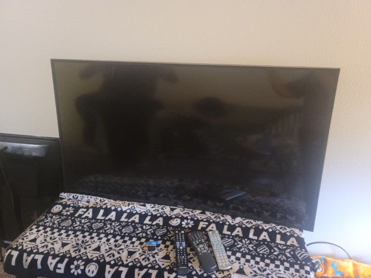 Curved Smart TV