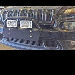 2016-18 Jeep Cherokee Bumper 