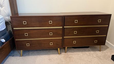 Set of 2 Dressers