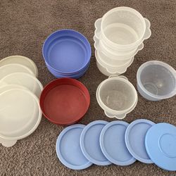 Tupperware Brand 20 Piece Lot