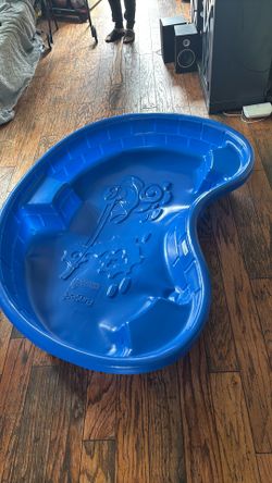 Kiddie pool