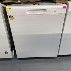 GE Dishwasher In Color White 