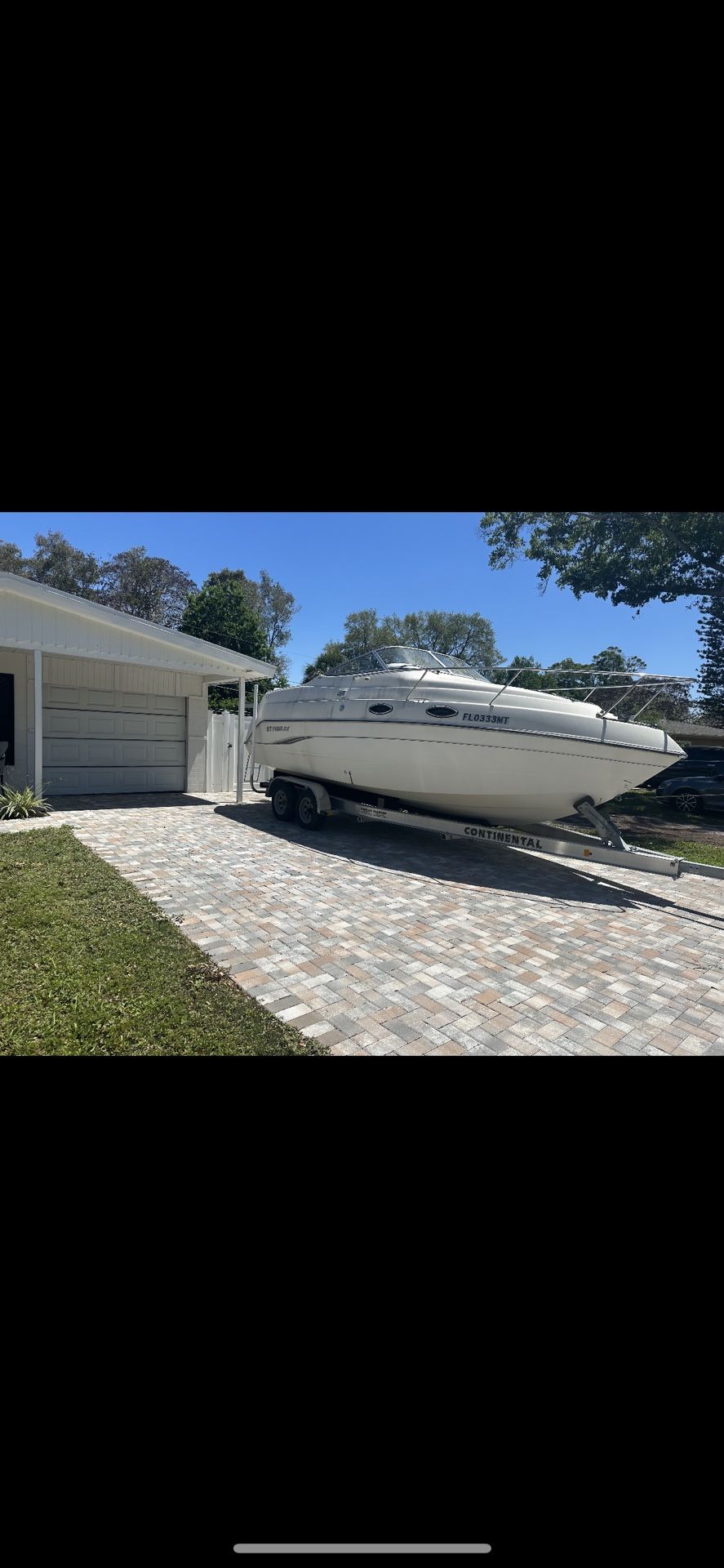 Stingray Boat 2004