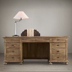 ST. JAMES 7-DRAWER DESK