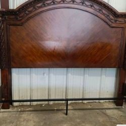 King Size Wood Bed Frame/headboard for Sale in...