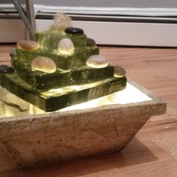 Water Fountain: Electric With Pump And Light