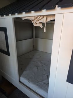 Kids House Bed
