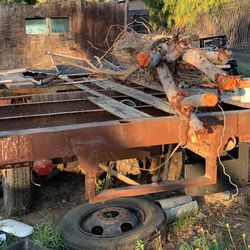 Dump flatbed