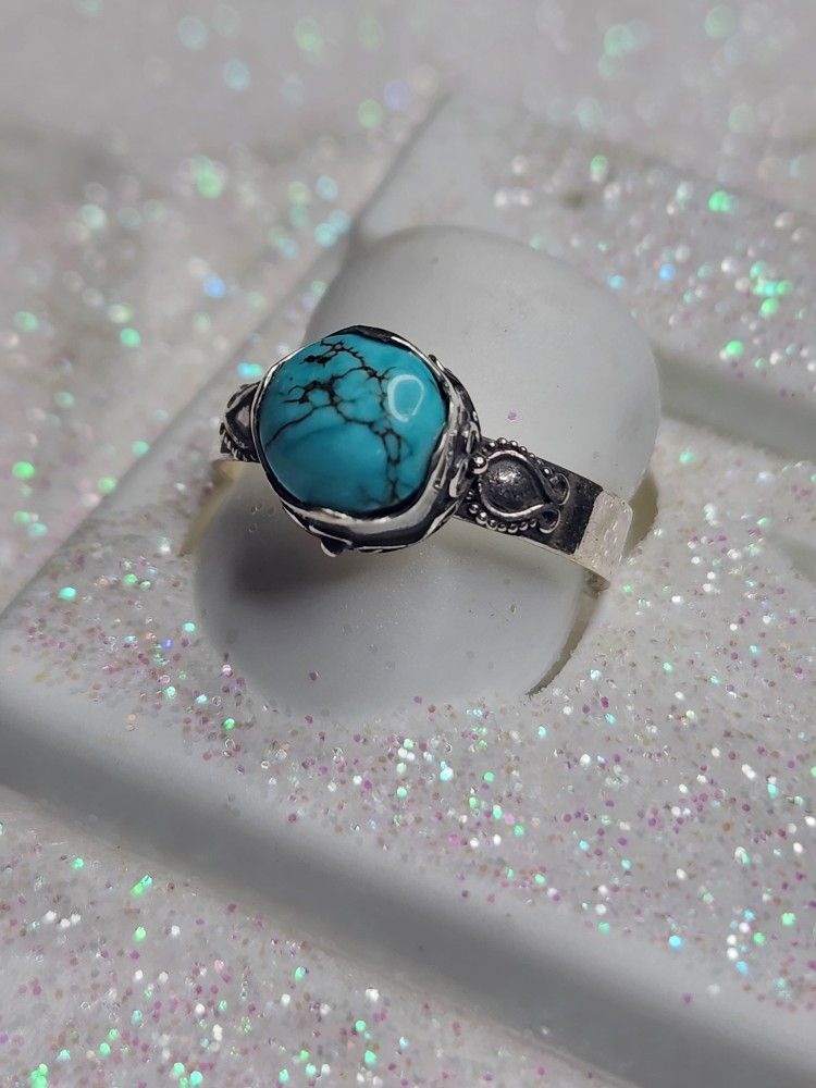 Gorgeous natural turquoise ring Sizes 6,7,8,9,10 Available