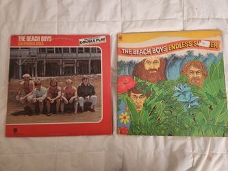 3 The Beach Boys Double Albums Vintage & 1 Holiday album