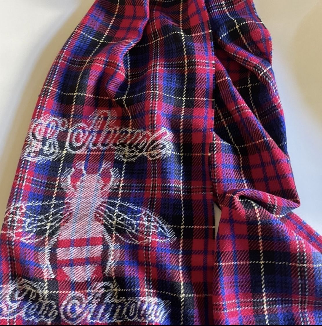 Gucci New! Wool L'aveugle Par Amour Plaid With Bee Scarf.