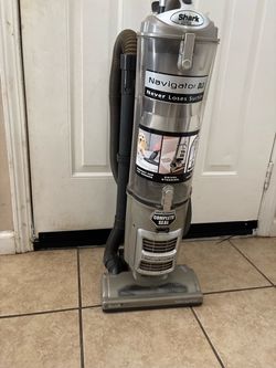 Shark Navigator DLX Upright Vacuum