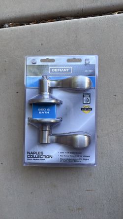 Defiant Door handle with lock